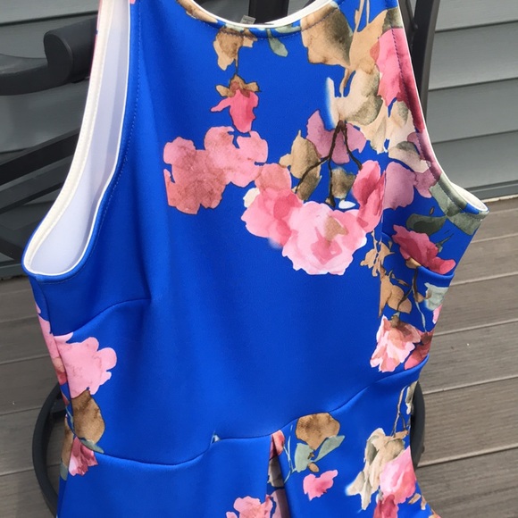 Blue Floral dress - Picture 3 of 5